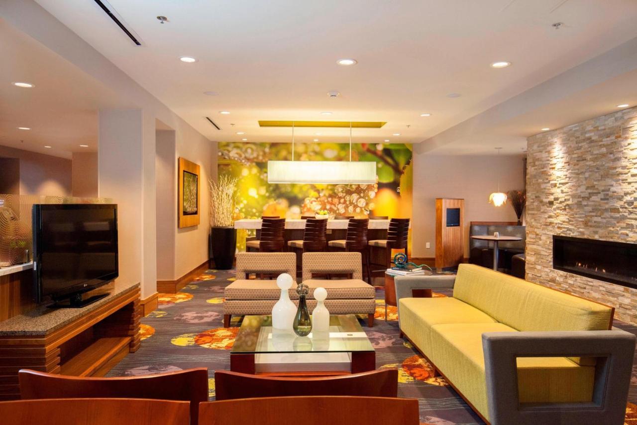 Courtyard By Marriott Ithaca Airport/University Eksteriør billede