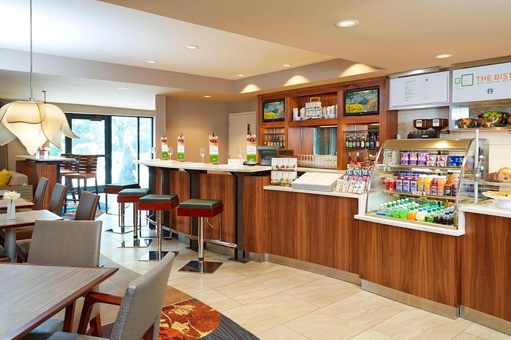 Courtyard By Marriott Ithaca Airport/University Eksteriør billede