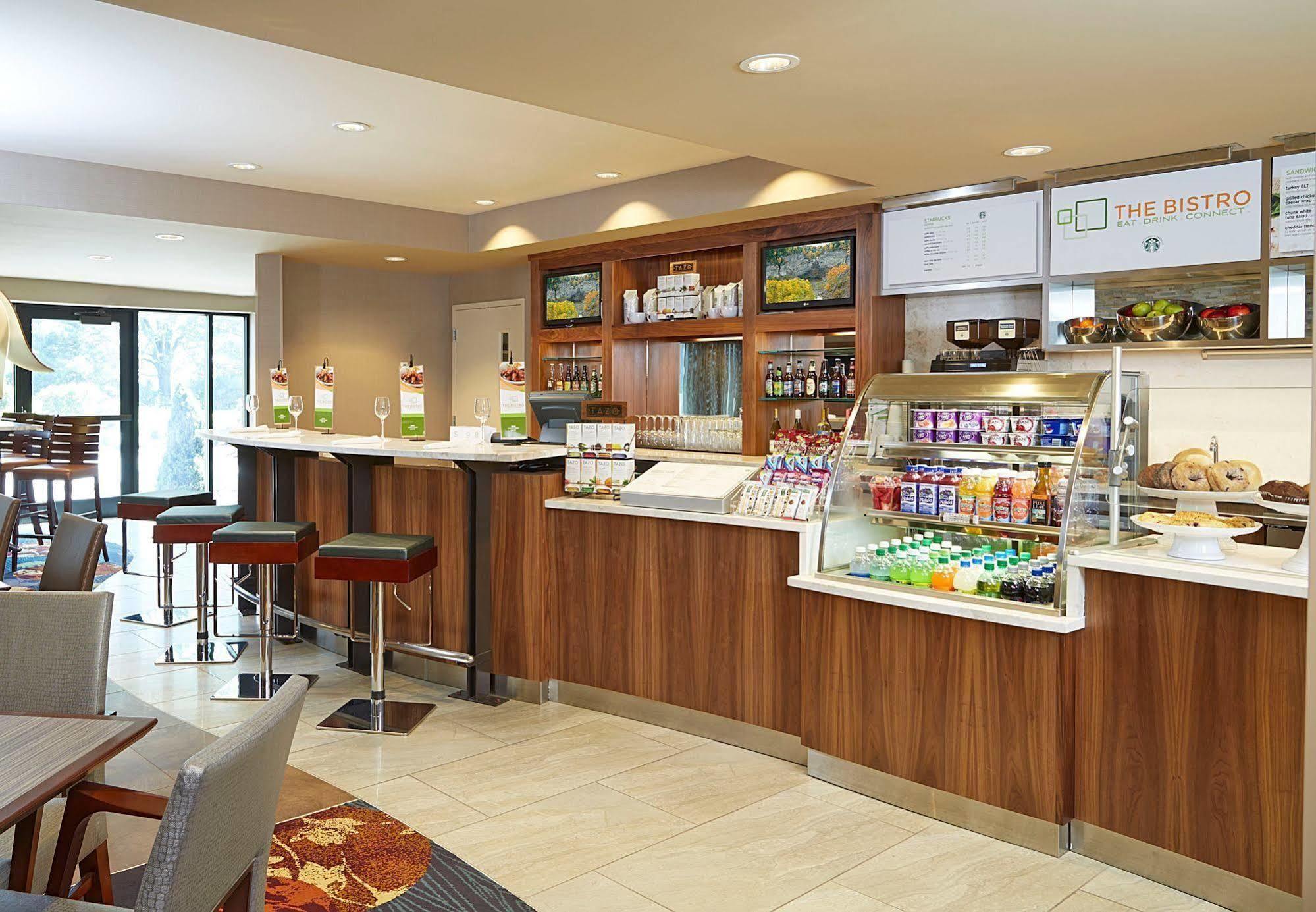 Courtyard By Marriott Ithaca Airport/University Eksteriør billede