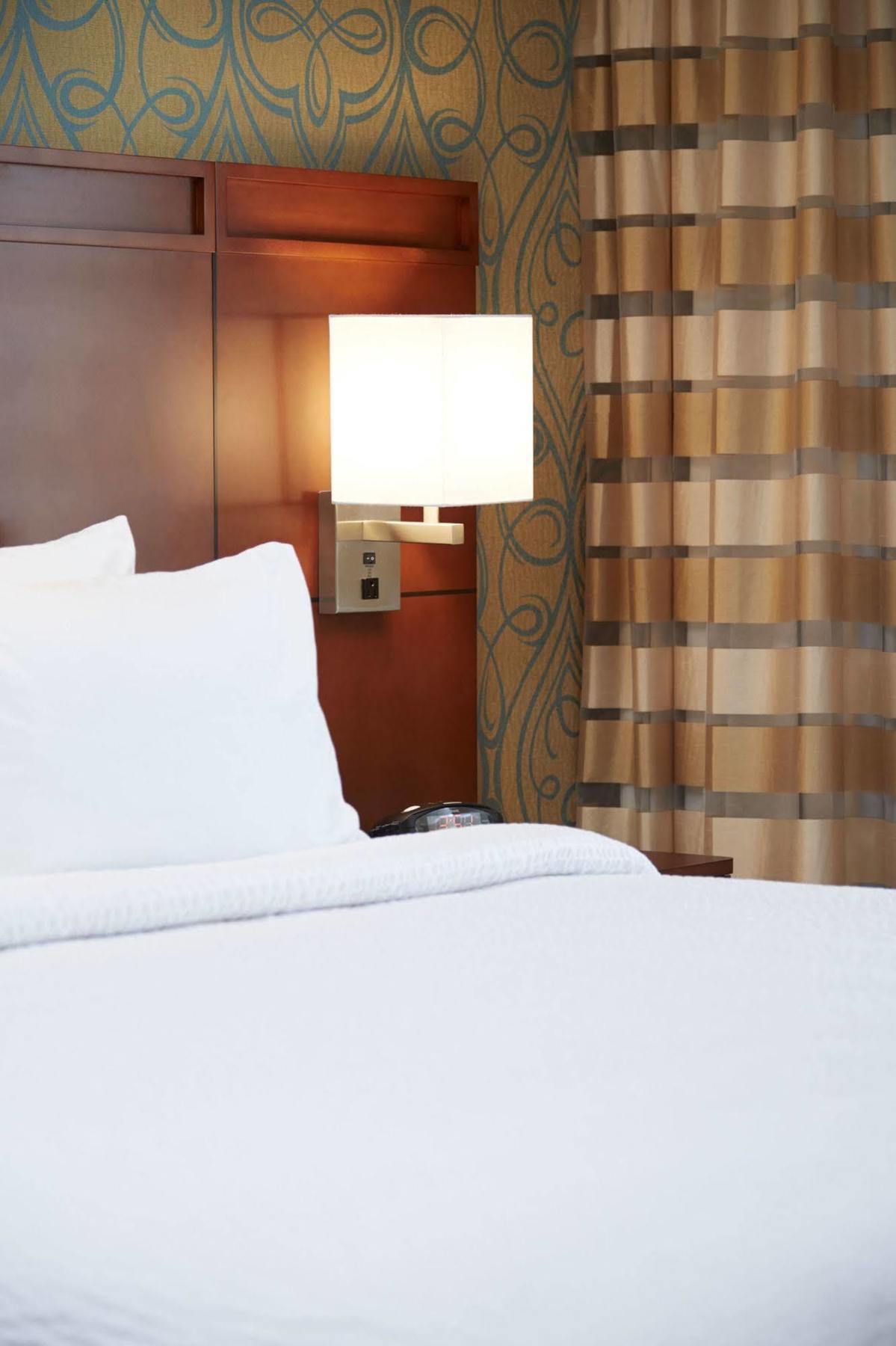 Courtyard By Marriott Ithaca Airport/University Eksteriør billede